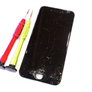 iPhoneSE3 液晶交換