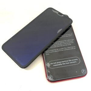 iPhoneXR　液晶交換修理