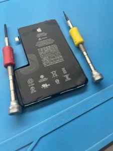 iPhone12ProMAXバッテリー交換