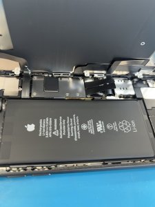iPhone11バッテリー交換