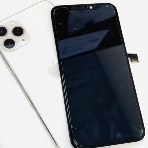iPhone11Pro 液晶交換修理