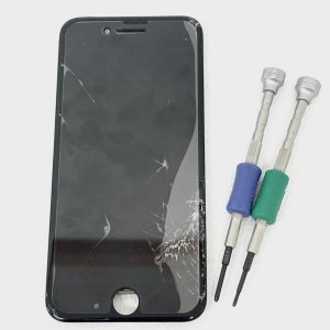 iPhone SE3 液晶交換