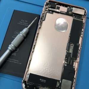 iPhone7+ アイフォン7プラス バッテリー交換