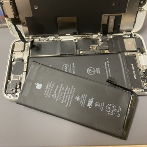 iPhone8　バッテリー交換
