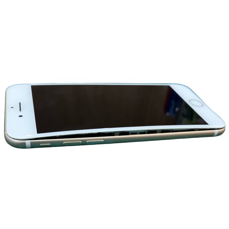 iPhone8 バッテリー交換 膨張