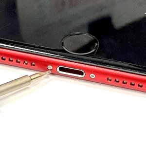 iPhoneSE2 ライトニング修理