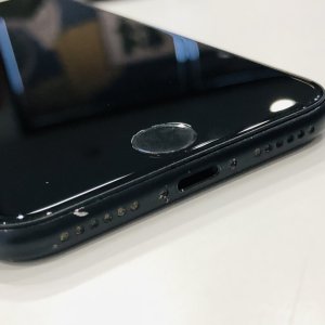 iPhone8 ライトニング交換(充電不良)