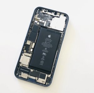 iPhone12 バッテリー交換