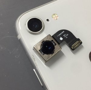 iPhoneSE3 アウトカメラ交換