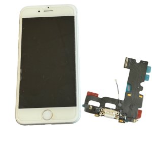 iPhone7 ライトニング 修理