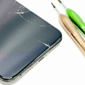 iPhoneXsMax 液晶交換修理