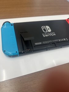 任天堂スイッチ　SIMスロット修理