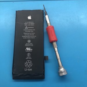 iPhoneSE2バッテリー交換