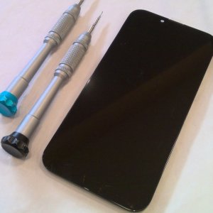 iPhone13液晶交換