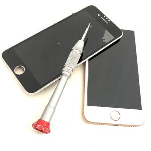 iPhone8 強化ガラス永久保証