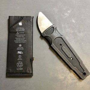 iPhone8 バッテリー交換