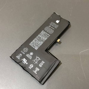 iPhoneXs　バッテリー交換