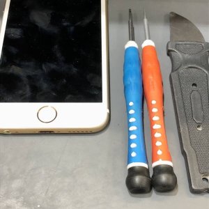 iPhone6s ライトニング交換