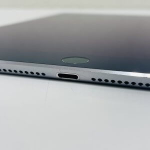 iPadAir2 ライトニング交換修理