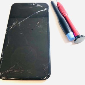 iPhoneXR アイフォンXR フロントパネル交換