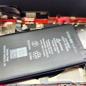 【iPhone12 バッテリー交換】iPhone12シリーズをご利用でバッテリー持ちが気になる方は是非当店までご相談下さい!バッテリー交換、即対応致します!!｜高崎市金古町