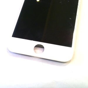 iPhoneSE2 フロントパネル交換