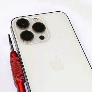 iPhone13Pro アウトカメラ修理