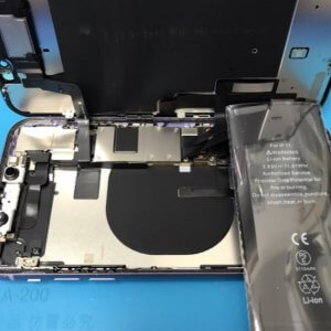 iPhone 11 バッテリー交換