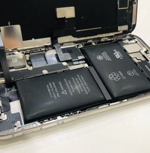 iPhoneX バッテリー膨張