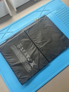 iPad Air2バッテリー交換修理