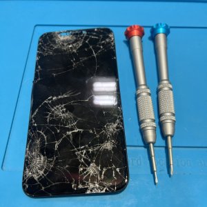 iPhoneXR 液晶交換