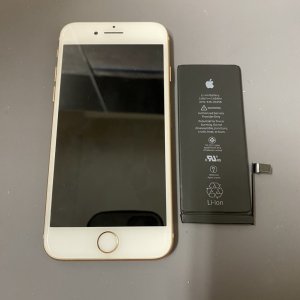 iPhone8　バッテリー交換
