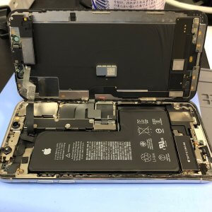 iPhoneX バッテリー交換修理
