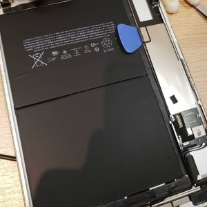 iPad6 デジダイザー交換修理