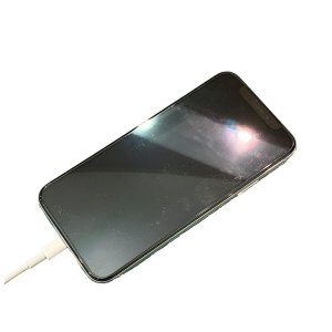 iPhoneXS 起動不可