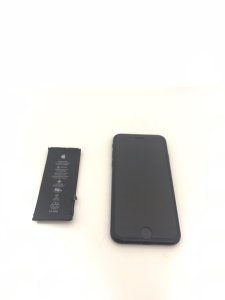 iPhoneSE2　バッテリー交換