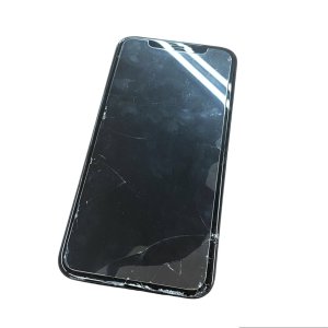 iPhone11　フロントパネル交換