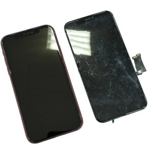 iPhone11 フロントパネル交換