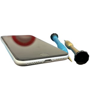 iPhone8 コネクタ修理