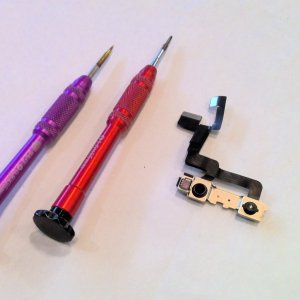 iPhone11インカメラ交換