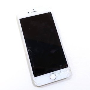 iPhone8 フロントパネル交換