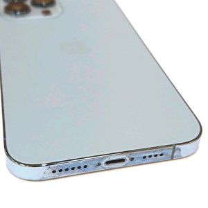 iPhone13ProMax ライトニング清掃