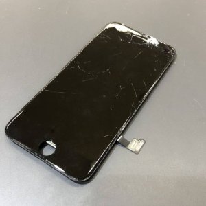 iPhone8　パネル交換