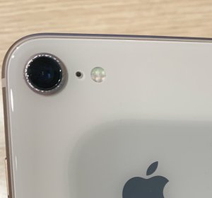 iPhoneSE2 アウトカメラ
