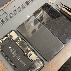 iPhone11パネル交換| 東京都町田市山崎町