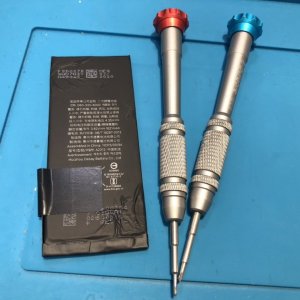 iPhone SE2(アイフォンSE2) バッテリー交換