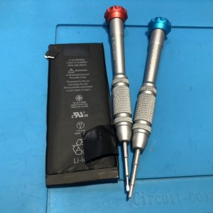 iPhone SE2(アイフォンSE2) バッテリー交換