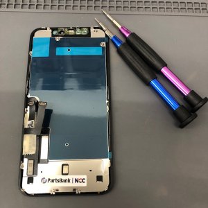 iPhone11  パネル交換&バッテリー交換修理