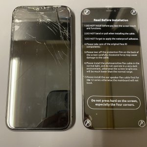 iPhone11　液晶交換