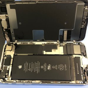 iPhoneSE2 バッテリー交換修理 /埼玉県狭山市広瀬台